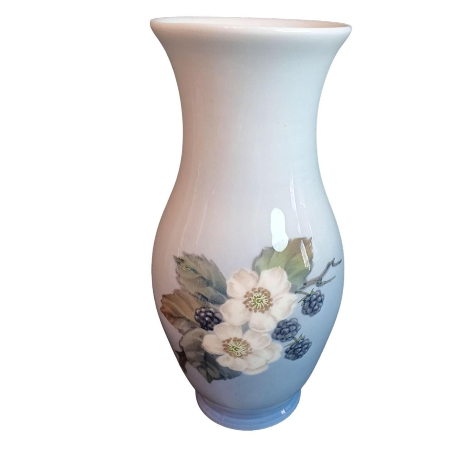 ヴィンテージ ロイヤル コペンハーゲン ブラックベリー 磁器 7 インチ