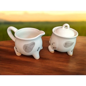 Omnibus OCI Fitz and Floyd Cow Creamer and Sugar, Ceramic Handpainted Country Cottagecore
