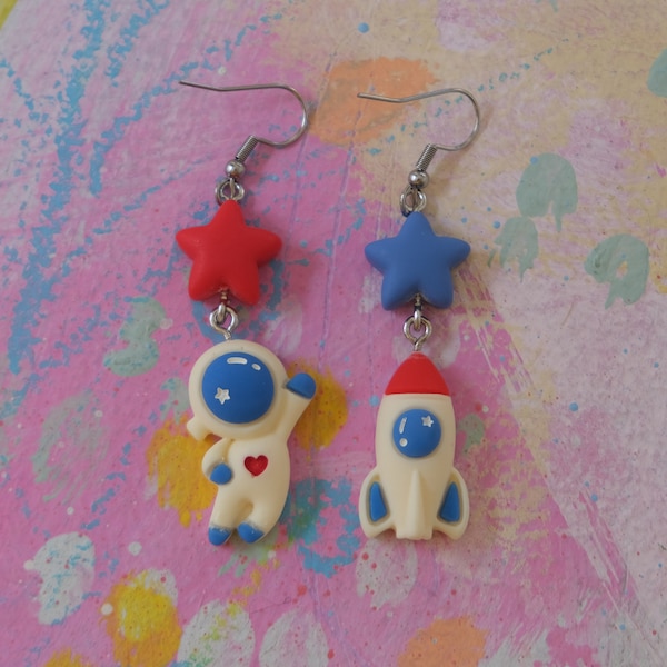 Deep Space Cute earrings | astronaut sci-fi red blue | stars dangle cute kawaii | nerd geek outer dangle hypoallergenic