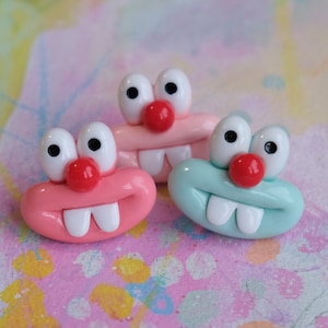 Large Obnoxious Silly Clown Face 3 pin set