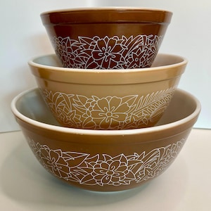 70s Pyrex Set - Etsy