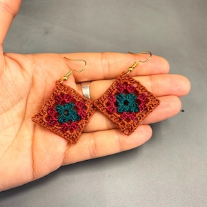 Handmade Micro Crochet Granny Square Earrings – Eco-Friendly, Natural Cotton, Lightweight Boho Jewelry