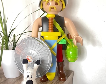 プレイモービル XXL 黒海賊フィギュア 65 cm、缶とスプレー缶付き