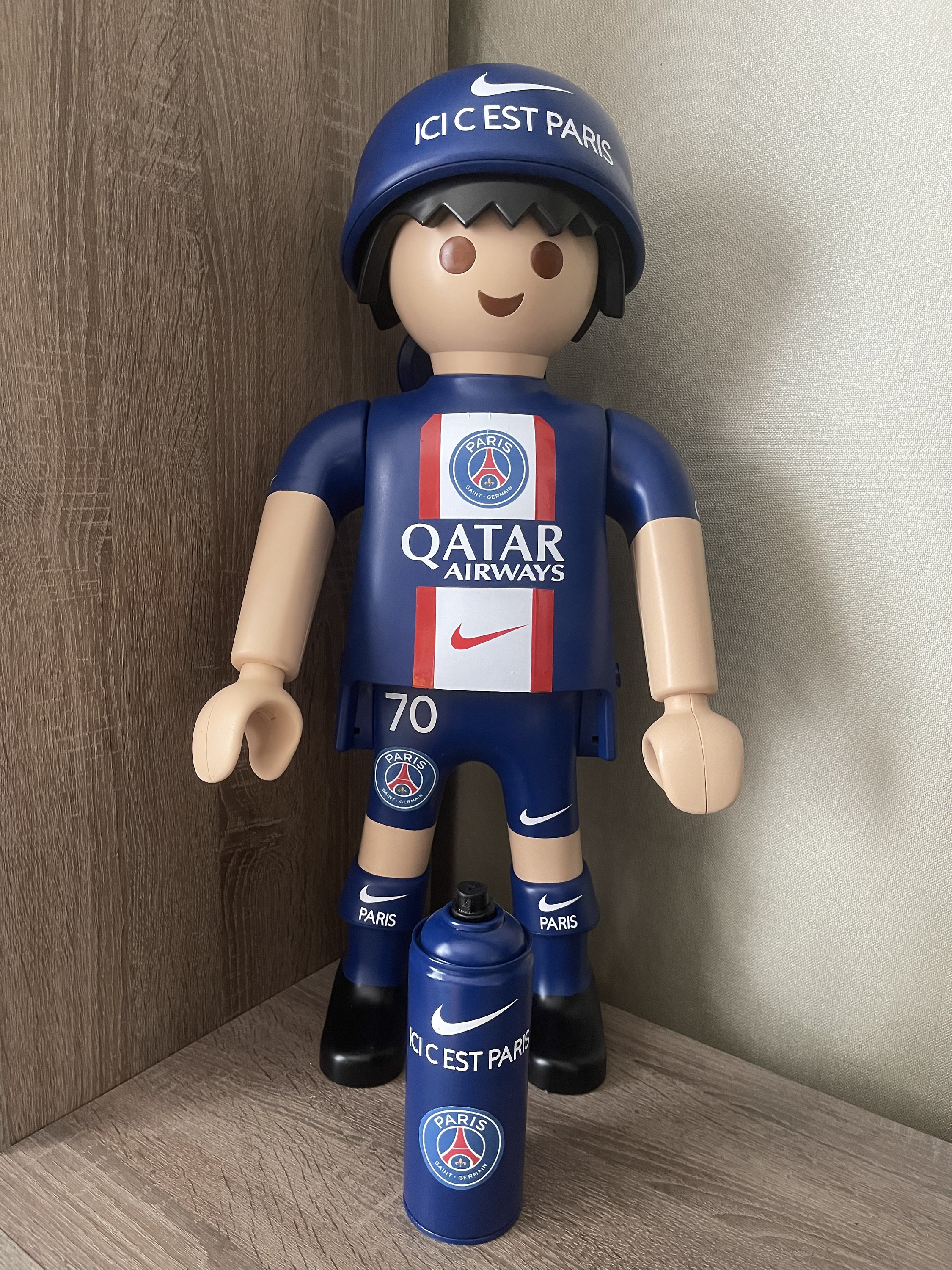 Playmobil XXL Blue Figure Footballer Football Fan Team PSG Paris