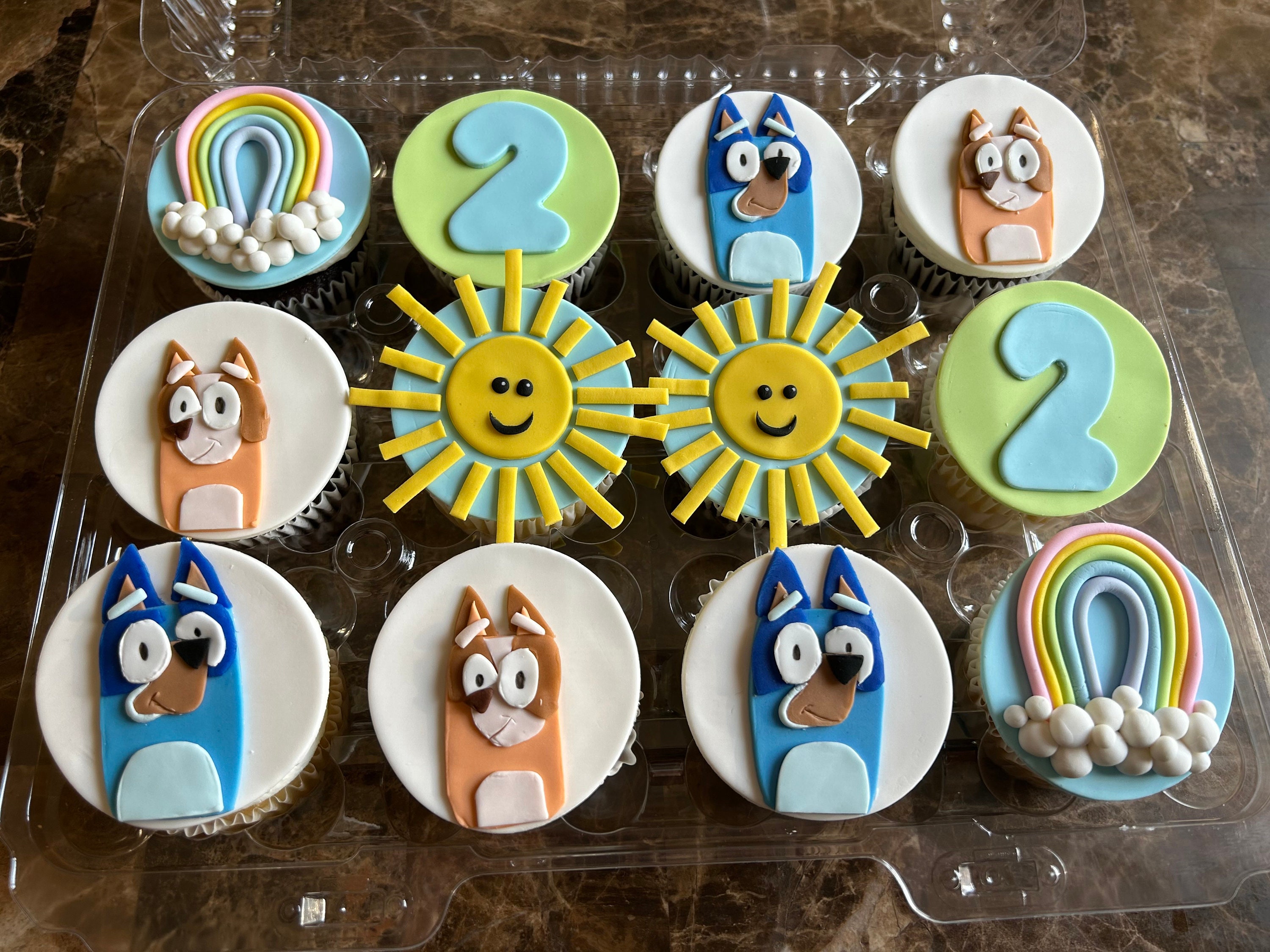 Bluey Cupcakes Toppers, Fondant Cupcakes Toppers Edible, Bluey Birthday