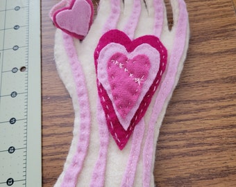 Heart glove