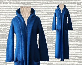 Cardi coat, Capote coat soft felted royal alpaca 100%  hooded or non hooded with belt. Color: Bleu.