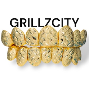 Grillz Gold Teeth / Custom Yellow Gold Grillz / 925 Silver Teeth Diamond dust diamond Cut desgin handmade Grillz with free mold kit Grillz