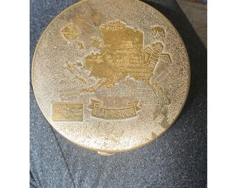 Midcentury Alaska Makeup Compact Souvenir