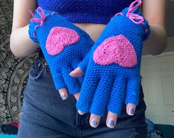 handmade crochet gloves