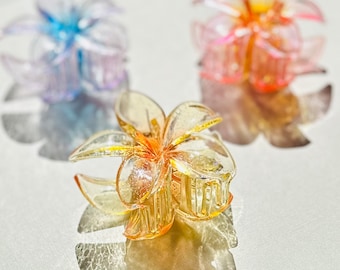 Glitter Frangipani Hair Claw: Shimmer Accessory