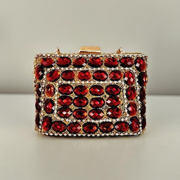 Luxury Red Evening Clutch Bag, Crystal Stone Detailed Bag for Weddings and Special Occasions, Shiny Party Purse, Fancy Bag