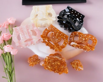 Croissant & Pretzel Hair Claw Clip, Bread Hair Claw, Acetate Hair Claw, Delicate Hair Claw, Handgemaakte haaraccessoires, Perfect cadeau voor haar