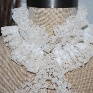 Victorian Style Choker Collar Ruffled Choker Made of Antique Lace Fabric Tan Ruff Neck Piece Fashion Collar Vintage Antique Style image 3