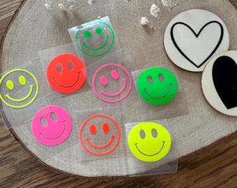 Iron-on Smiley Face in Neon Colors | Single | Iron-on Image | Iron-on Patches | Textile Appliqué | DIY T-Shirt | DIY Iron-on Plotter Patch