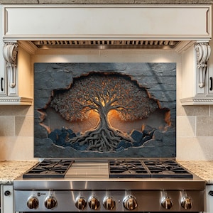 Puede incluir: Salpicadero de cocina decorativo con un diseño detallado de árbol. El árbol está tallado en una superficie similar a la piedra, con una luz cálida y brillante detrás. Las raíces son visibles en la parte inferior.