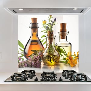 ハーブ＆オリーブオイルガラスバックスプラッシュパネル、強化ガラスキッチンスプラッシュバック、コンロ壁用、料理用植物装飾、お手入れ簡単