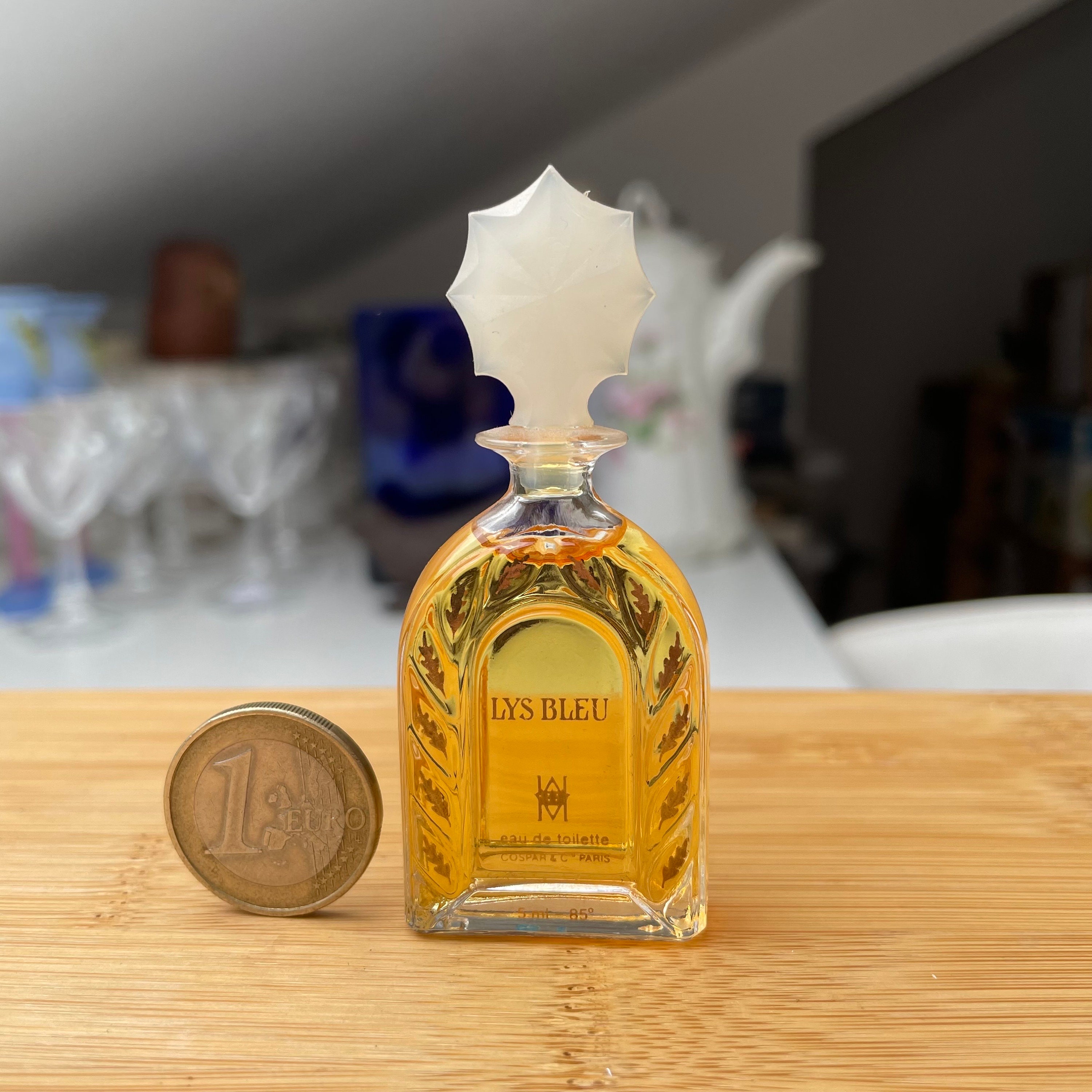 Lys Bleu by Prince Henri D'orleans Miniature Perfume .17 Floz 5 Ml