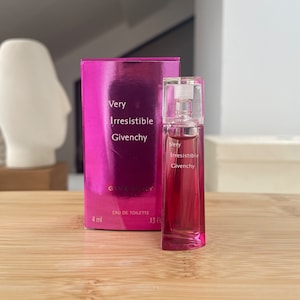 Very Irresistible by Givenchy fragrance miniature perfume for men .13 floz 4 ml Boxed EDT