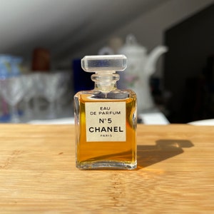 Vintage No 5 Eau de Perfum di Chanel fragranza in miniatura mini profumo .13 floz 4 ml
