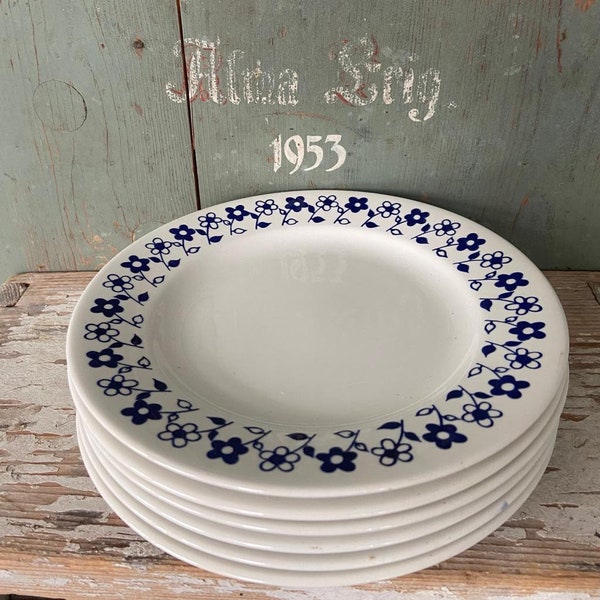 Cake plates, dessert plates or breakfast plates Boch “Vian” blue wild flowers decor Paquerettes (6 pieces)