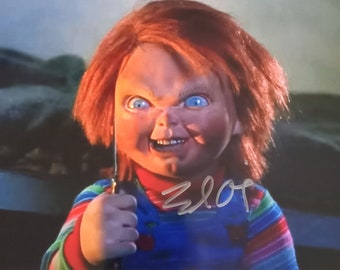 ブラッド・ドゥーリフ直筆サイン入り「CHUCKY」ライセンス写真。マット