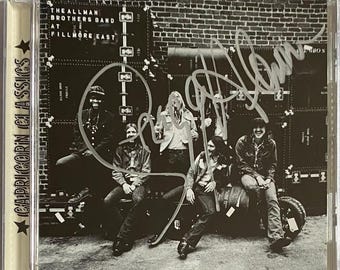 Gregg Allman ha autografato il CD "The Allman Brothers Band Live At The Fillmore East"