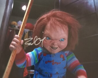 ブラッド・ドゥーリフ直筆サイン入り「CHUCKY」ライセンス写真。マット
