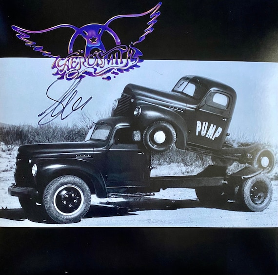 Steven Tyler Signed Aerosmith Pump Album COA Proof Autographed Vinyl Record Steven Tyler Signed Aerosmith Pump Album COA Proof Autographed Vinyl Record
