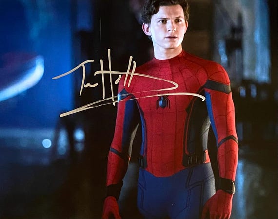 マーベル アベンジャーズ スパイダーマン トムホランド 缶バッジ