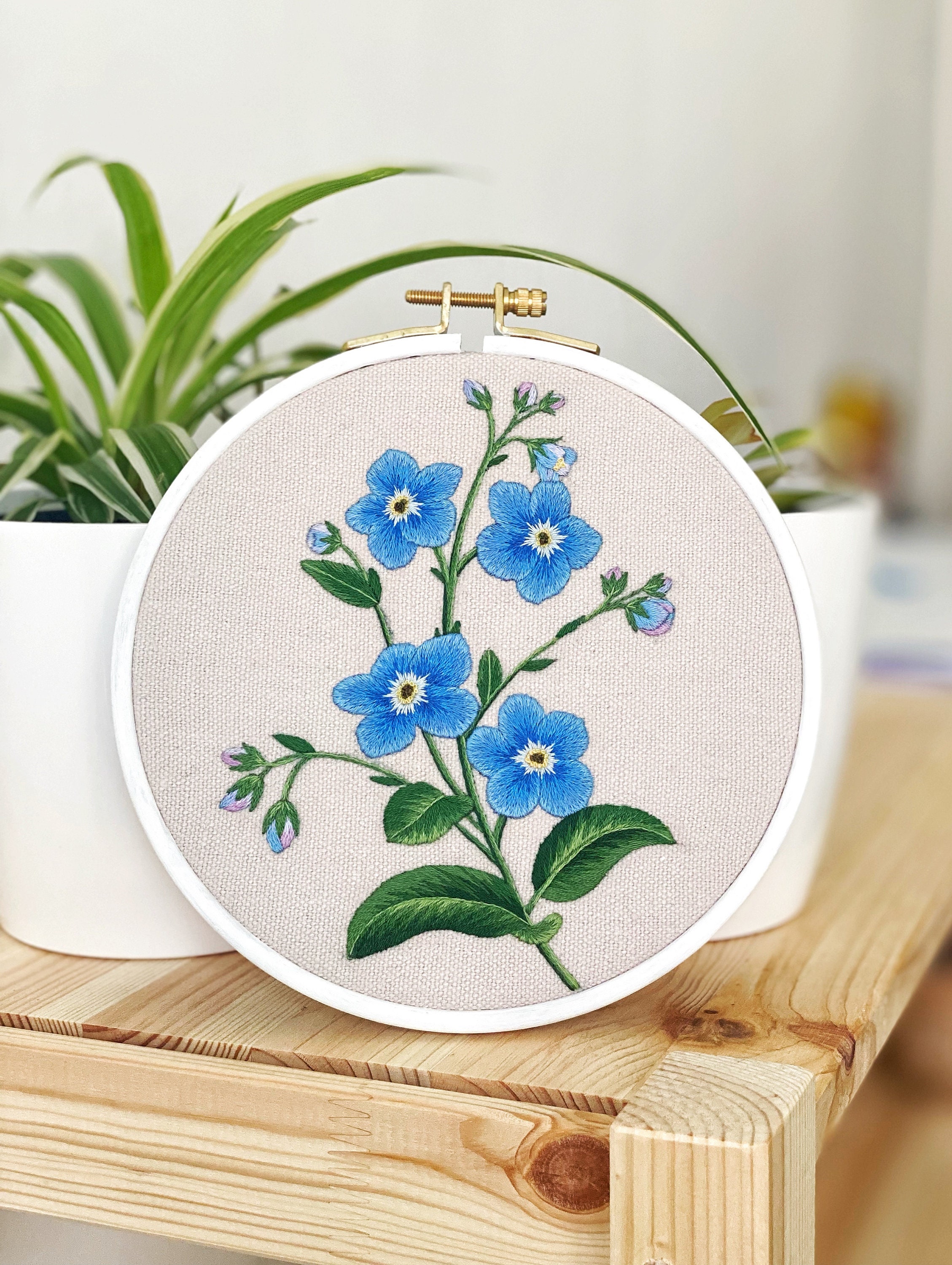 UND FLOWER RAISED EMBROIDERY TOPグリーン PDF Embroidery Pattern Forget-me-nots, Flower Embroidery