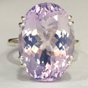14.35 Cts Natural Lavender Quartz Silver Ring//Wedding Ring//925 Solid Silver//AAAA+ Quality Quartz//Fabulous Endless Show OFF Silver Ring//