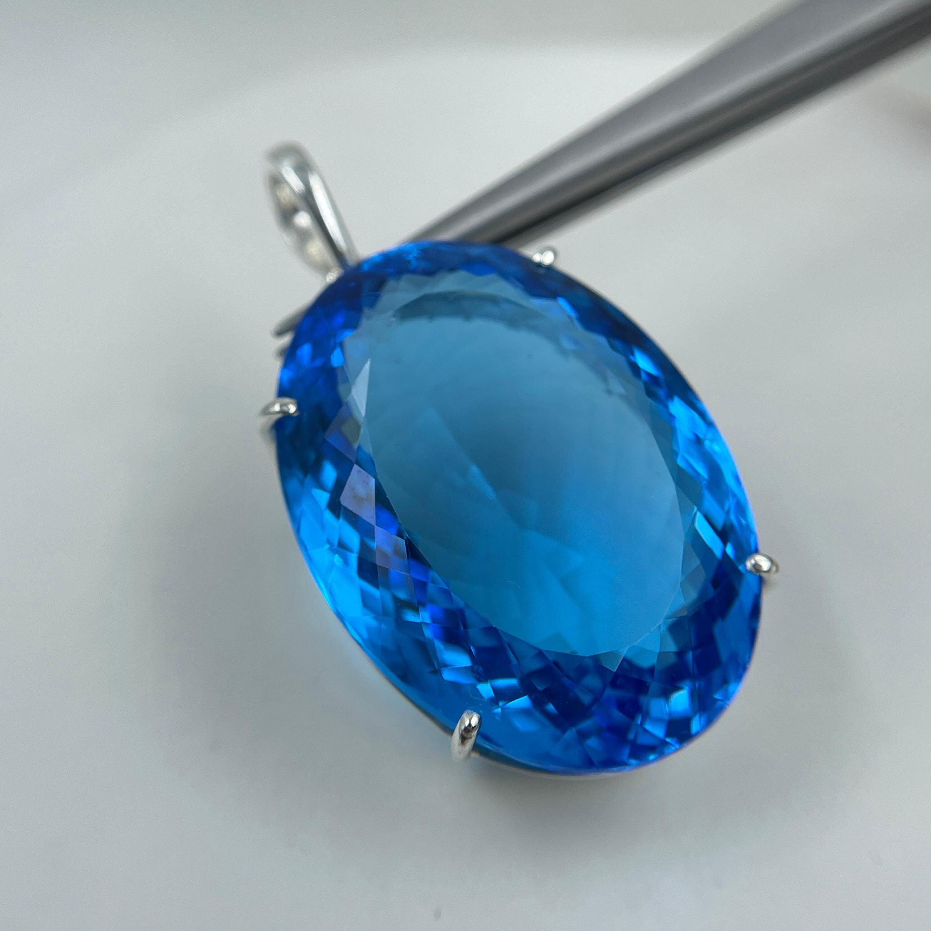 71.40カラット天然スイスブルートパーズ925シルバーチャーム