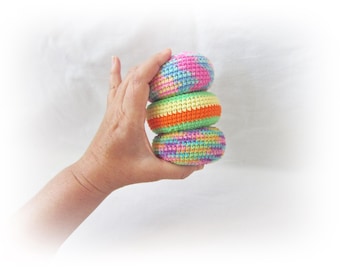 Juego de 3 pelotas de malabares de algodón con ganchillo en tonos pastel, para niños y adultos.