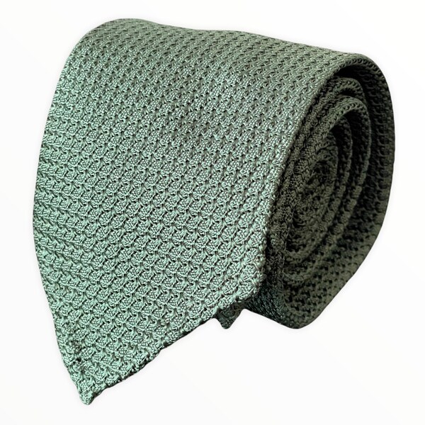 Grenadine-Krawatte in Dunkelgrün aus reiner Seide