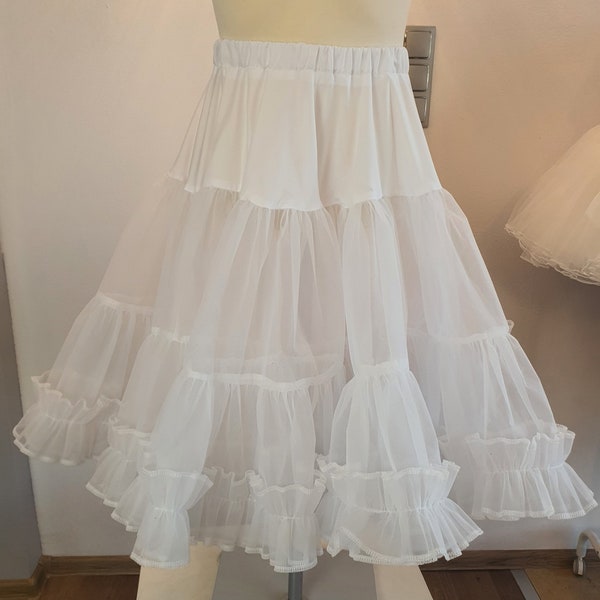 A lifting petticoat with a stiff lining and an elastic band. Petticoat for prom dresses. Comfortable petticoat. Crinoline