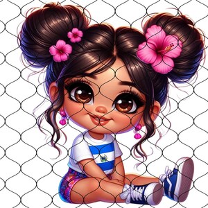 Puede incluir: Una ilustraci&oacute;n de dibujos animados de una ni&ntilde;a con cabello casta&ntilde;o en dos mo&ntilde;os, vistiendo una camisa blanca con un patr&oacute;n de rayas azules y blancas y una bandera azul y blanca en el frente, pantalones cortos rosas y flores rosas en el cabello. Lleva aretes rosas y zapatillas azules y blancas.