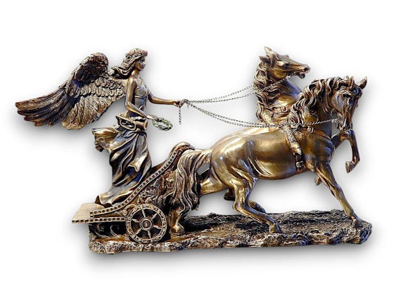 古代戦車 彫刻 オブジェ 置物 翼のある女神ニケを乗せた戦車 - 勝利のシンボル - Etsy 日本