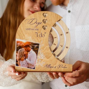 Personalized Wedding Countdown Calendar, Engagement Gift for Bride & Groom, Wooden “Days Until We Say I Do” Sign, Custom Bridal Shower Gift