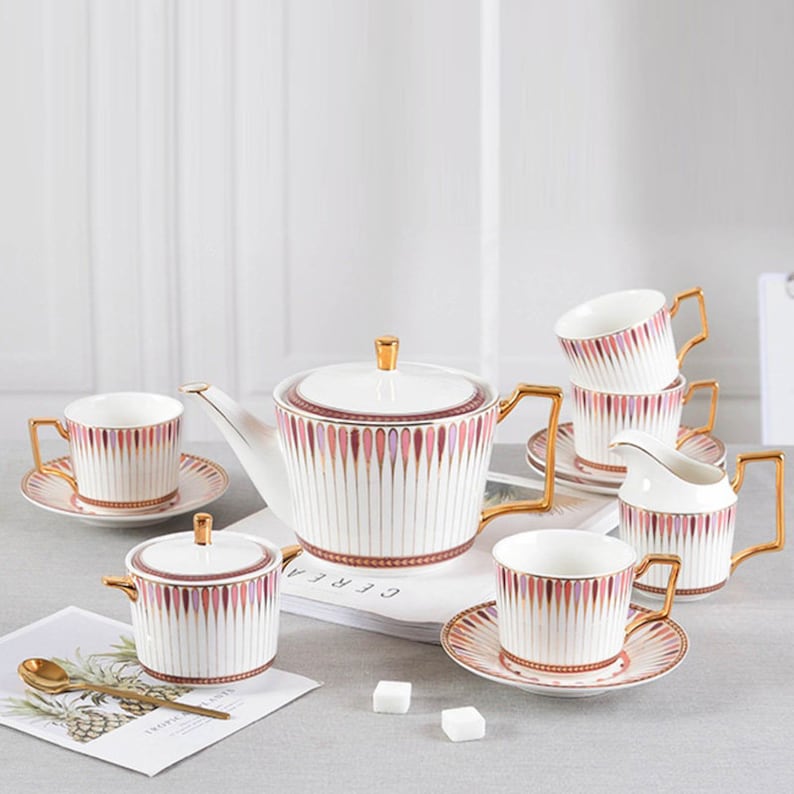 British afternoon tea set Ceramic coffee cup and saucer Ceramic tea set European ceramic coffee set Teapot Tea party tea set Pink