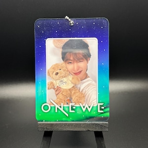 Onewe Acrylic Kpop Photocard Holder