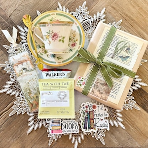 Blind Date with a Book Gift Box – Vintage Teacup and Saucer, Curated Novel for Her