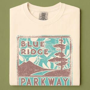 Vintage Style Blue Ridge Parkway Shirt, Retro Appalachian Shirt, Blue Ridge Mountains T, Asheville Shirt, national parks Shirt