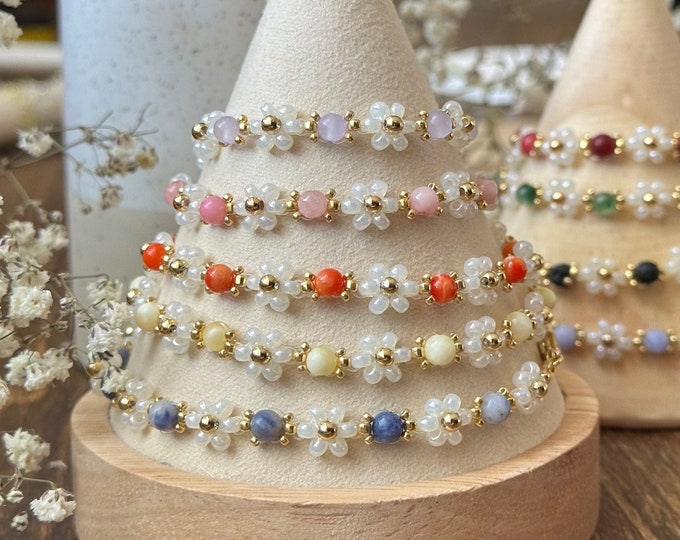 Bracelet en perles de pierres précieuses fleur marguerite | Rempli d'or 14 carats | Acier inoxydable plaqué or 18 carats | cadeaux pour elle | bijoux femme | fête des mères
