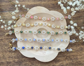 Bracelet en perles de pierres précieuses fleur marguerite | Rempli d'or 14 carats | Acier inoxydable plaqué or 18 carats | cadeaux pour elle | bijoux femme | fête des mères