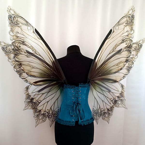 手作りのヴィンテージ蝶の羽、透明なプラスチックの妖精の羽、大人のためのファンタジーコスプレアクセサリー