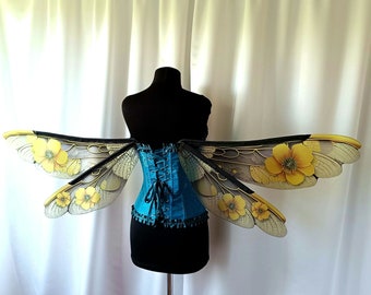 Libellenflügel: Gelbe Blume Kostümzubehör