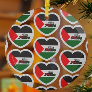 Free Palestine Glass Ornament, Red White Green Heart Pattern, Inspirational Palestinian Christmas Ornament, Hopeful Holiday Decoration