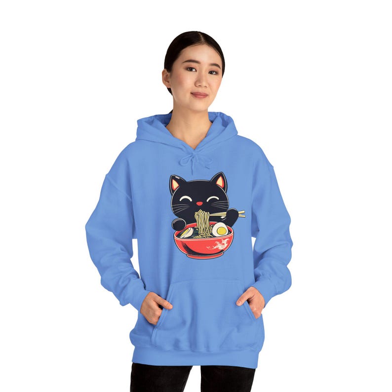 Svart katt Ramen nudlar hoodie, japansk matälskare tröja, kawaii ramen katt hoodie, retro kattälskare pullover present, unisex söt mysig anime hoodie bild 7