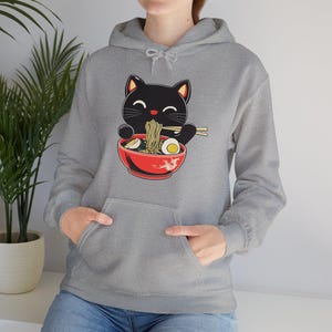 Svart katt Ramen nudlar hoodie, japansk matälskare tröja, kawaii ramen katt hoodie, retro kattälskare pullover present, unisex söt mysig anime hoodie bild 9
